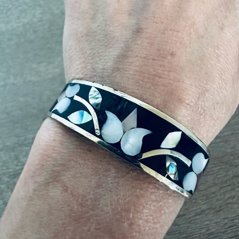 Mexican Alpaca Silver Abalone Onyx Floral Cuff Bracelet